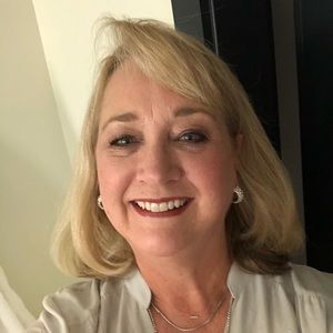 Meet your Posher, Jane